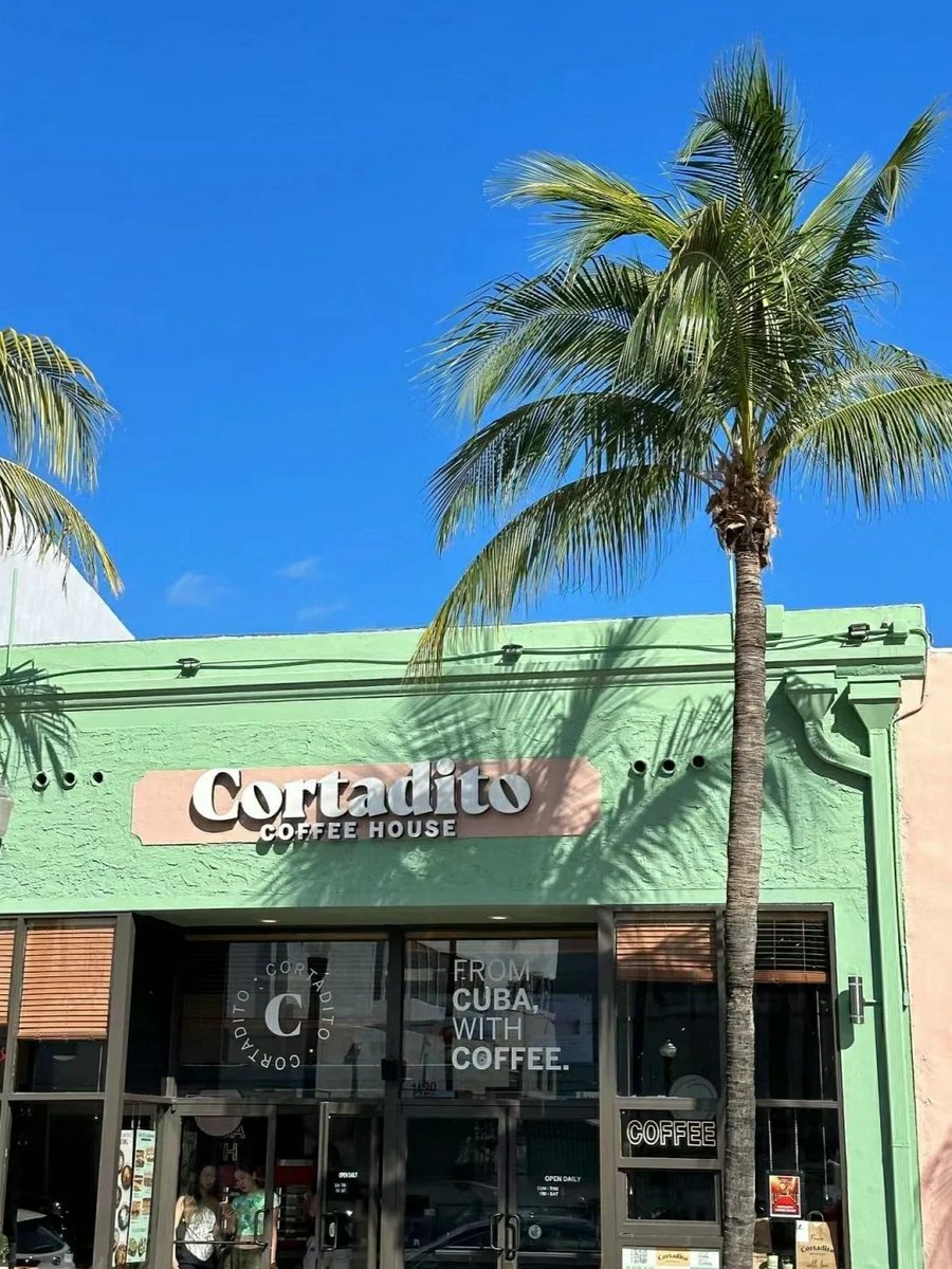 ICS1carus's tweet image. The hottest Cuban coffee shop in South Beach