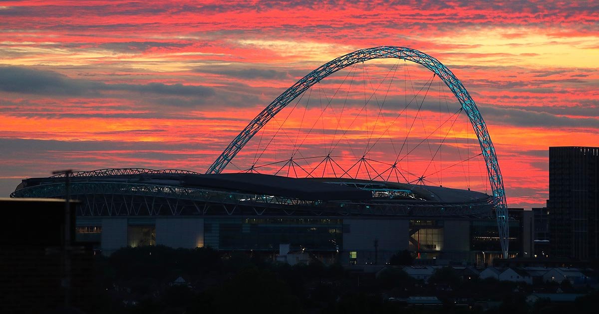 Lovely red sky over Wembley yesterday