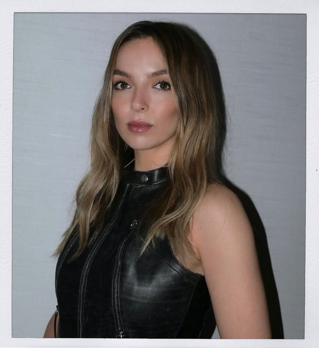 jodie comer’s fan tweet media