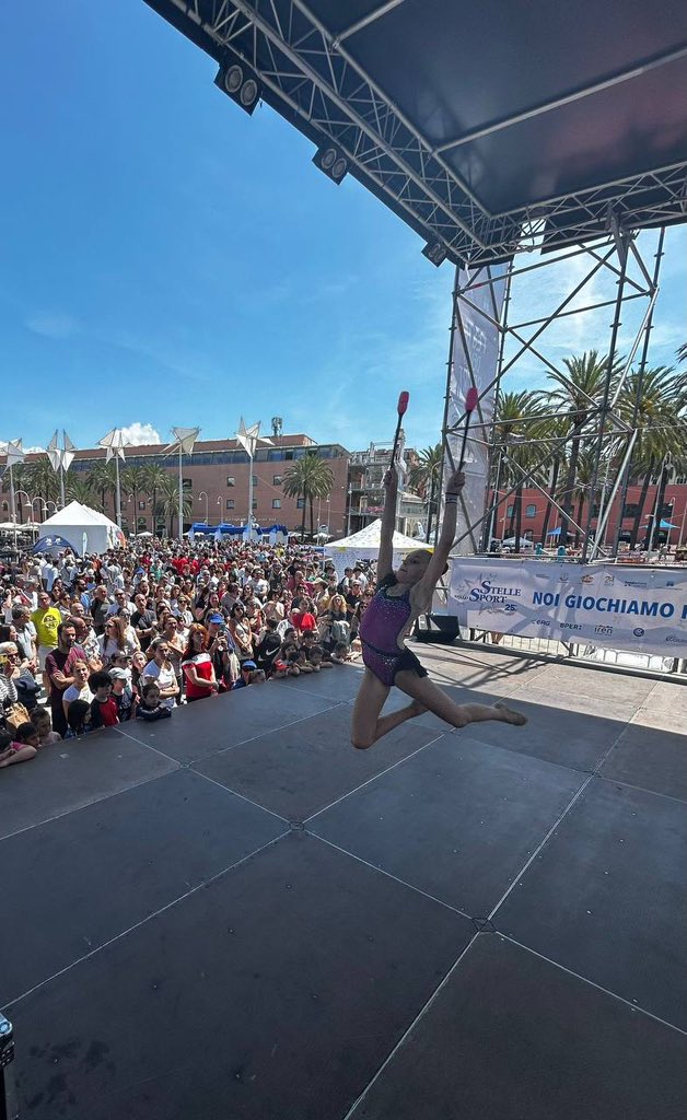 Un grande successo per la Festa della Sport! 🏀🏅

Tre giorni intensi in cui migliaia di partecipanti si sono divertiti in oltre 90 discipline e attività motorie.

Siamo orgogliosi che #Genova abbia ospitato un evento come questo nell’anno in cui è Capitale europea dello sport.