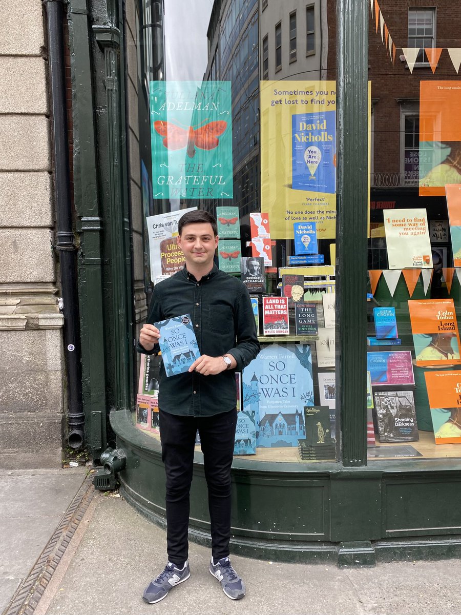 Got to visit some of my fav bookshops this week to sign some copies of my book.Staff were so nice & some even had family & friends who worked in Glasnevin or who are part of the Glasnevin genealogy group! @Hodges_Figgis @ConnollyBooks @BooksUpstairs @gutterbookshop @MerrionPress