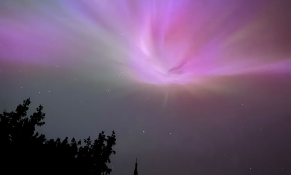 'The general consensus is that a solar superstorm is inevitable, a matter not of ‘if’ but ‘when?’' The show-stopping aurora borealis is likely to be making a return to the UK skies. Here’s our report into why: raeng.org.uk/media/2iclimo5…