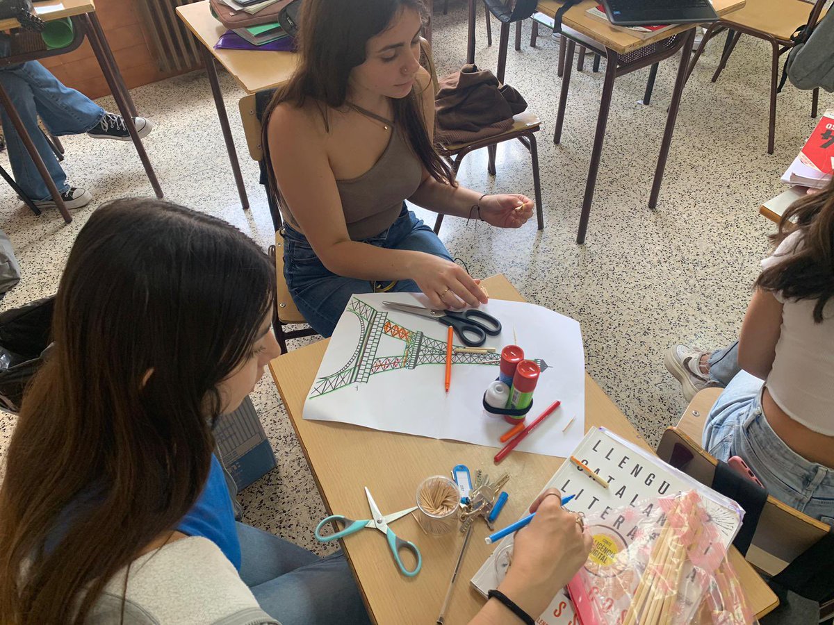 Col_Maria Rosa Molas tweet media