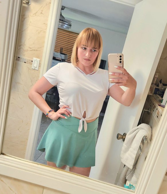 Thank you for all the wonderful wishes for my Birthday. You guys are the best 😘 https://t.co/8Skt7gr<a href="/tag/nsfw"class="tags"><span>#nsfw</span></a><a href="/tag/customvids"class="tags"><span>#customvids</span></a>