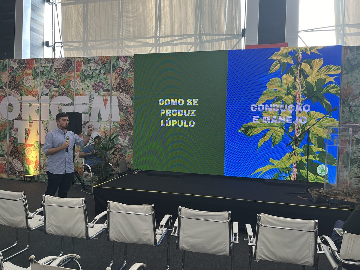 Palestra com Daniel Leal “o Lúpulo Brasileiro e o Centro Oeste” no Conexão Cerveja Brasil, etapa Centro Oeste, em Brasília. Patrocínio <a href="/sebrae/">Sebrae</a>