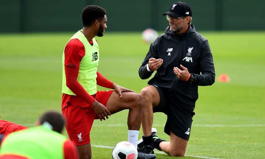 Coach_B_Godwin's tweet photo. Coaches aren't only able to impact sessions based on their tactical knowledge of the game.

They can impact the session before, during, and after players step on the field.

Here's 5 things I aim to do with my teams and players to have an impact beyond the quality of the session ⬇️