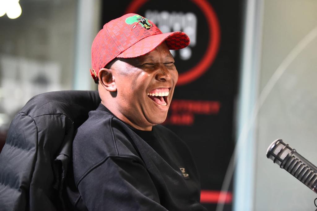 Givethanks_m's tweet image. Zulu boy is a great actor🤣🤣 very funny
#Code13Mzansi