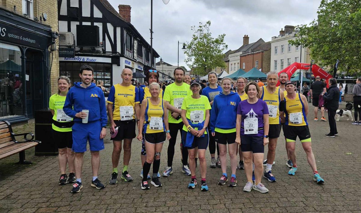 A cohort of BAC members came to take part in the first 'Run the Wade' 5km race organised by Jones' Fitness around the streets of Biggleswade. It was a great atmosphere and a well organised by Jones Fitness and we hope to look forward to next year.