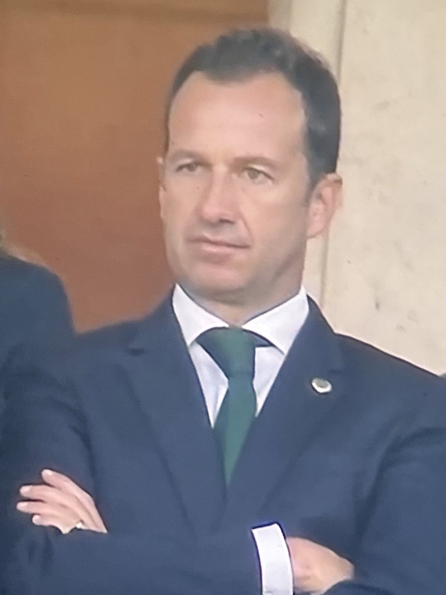 não te ris agora?