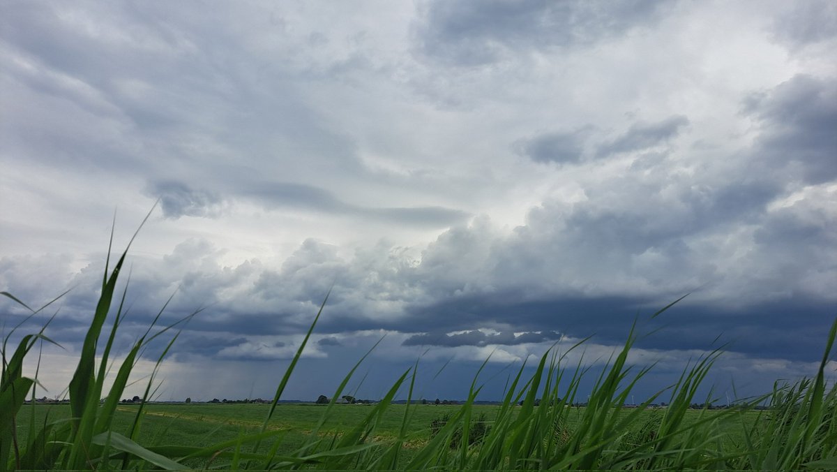 Weer een dag van @mooieluchten #natuuromdehoek #Kamperveen