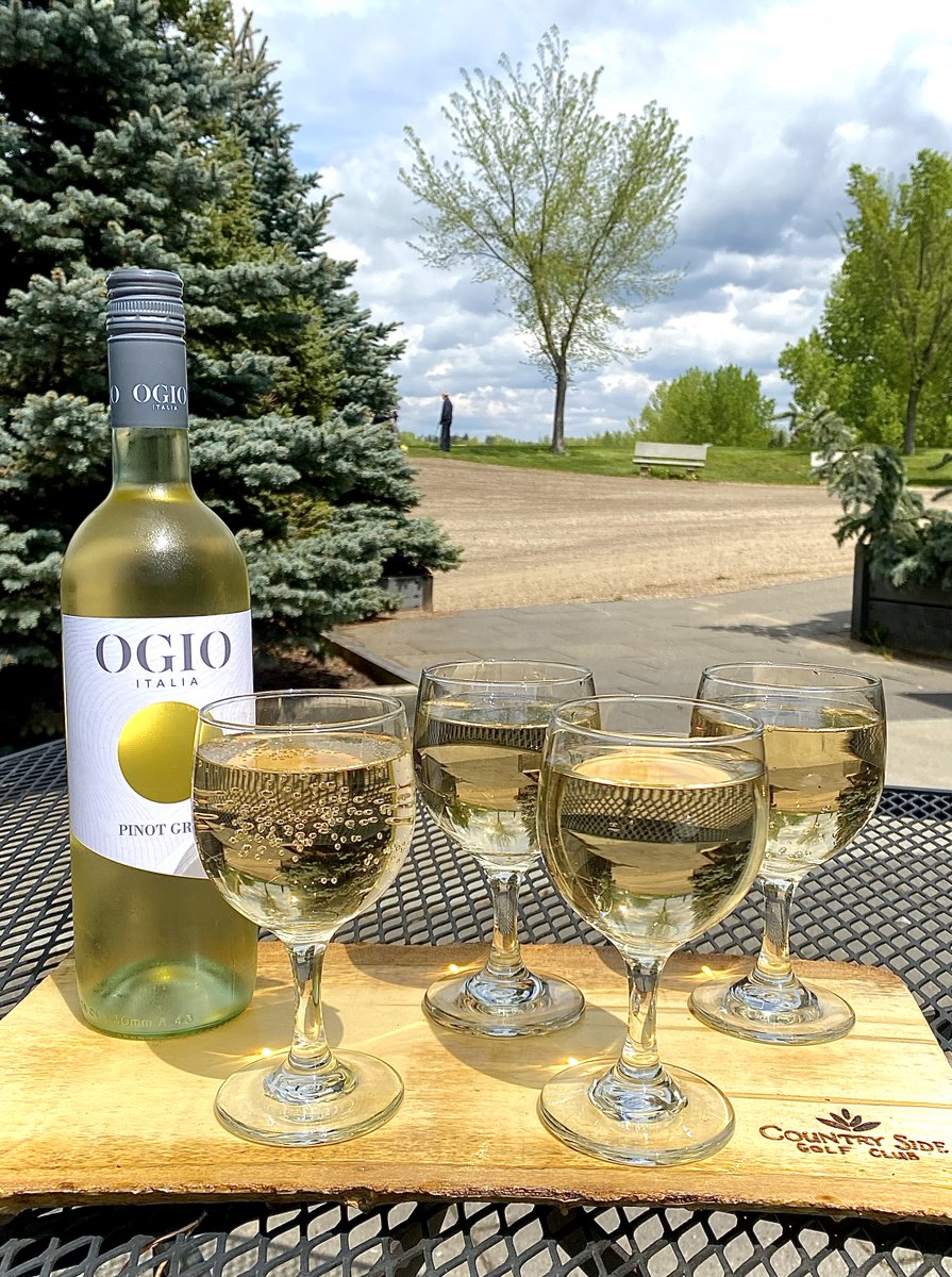 F+B Appreciation 🤩 Looking to make the most of this weather? Head out to @golfcountryside and treat yourself to a glass of Pinot Grigio from Ogio! Perfectly balanced with refreshing notes of pear, white peach, and melon. #Golf #Golfyeg #PinoGrigio #Ogio #summer #patioseason