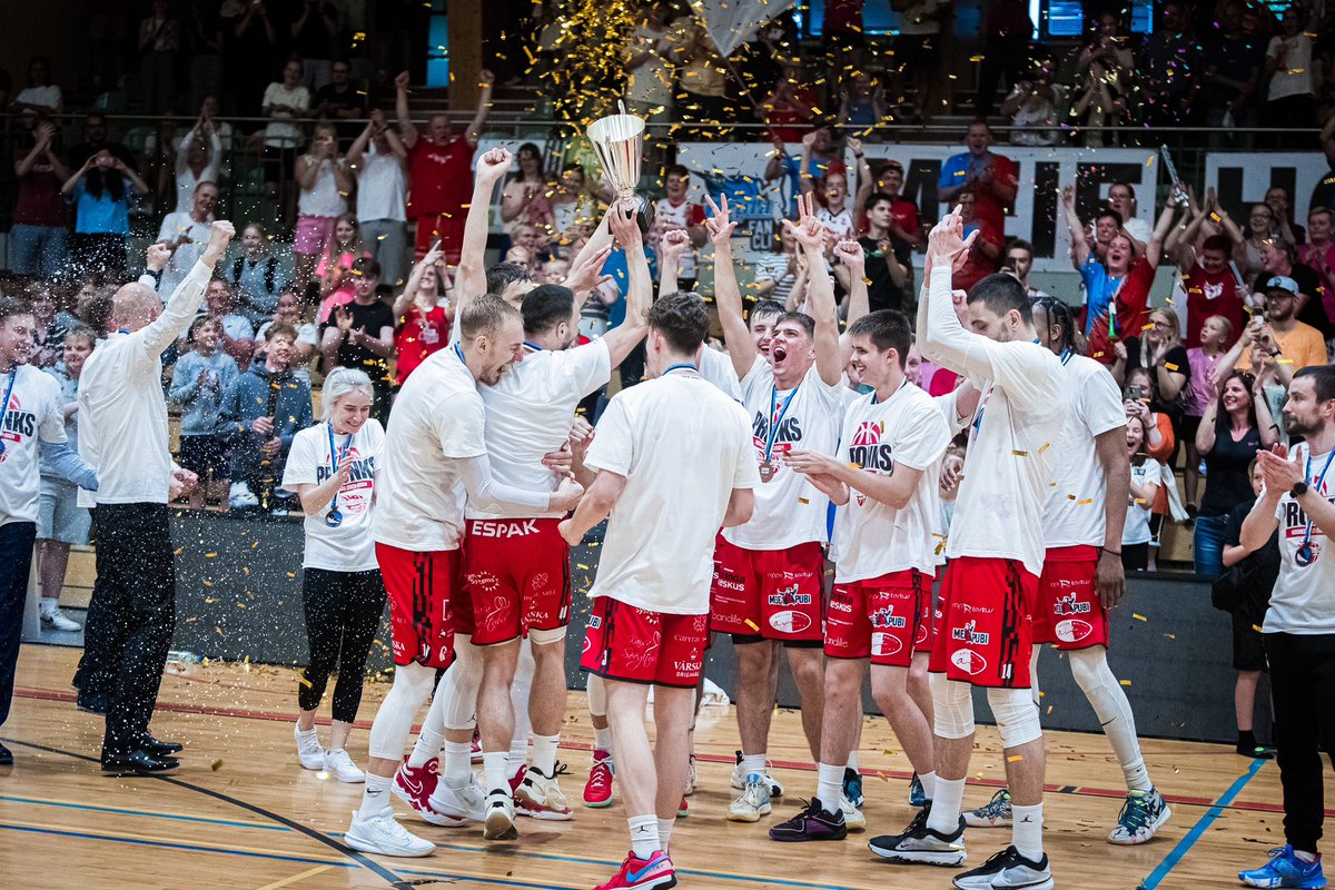 RaplaBasketball's tweet photo. Tough season with perfect end. 😃👍
See you in 2024/2025! https://t.co/RKueRk5zRT