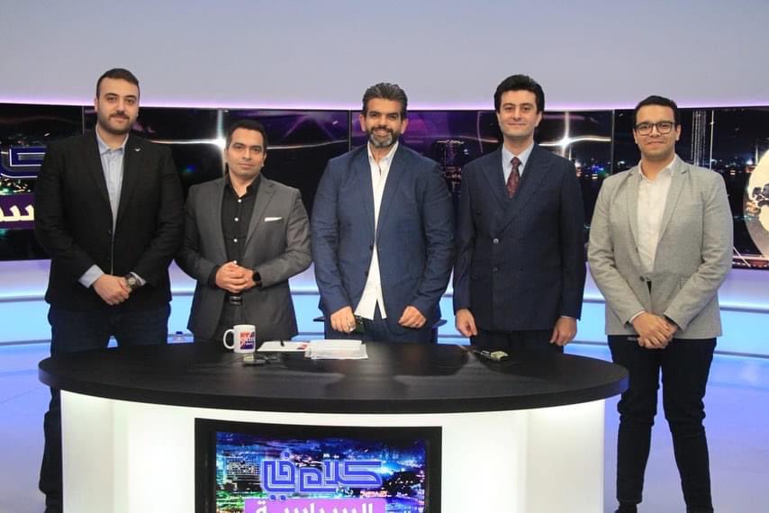 #مصر_فى_النهايه_ستنتصر
حيوا معى جميعا هذا الفريق الوطنى المدافع عن مصر بروحه وعقله وقلبه لؤى الخطيب ورفاقه الوطنيين مبارك والطاهرى وآخرين