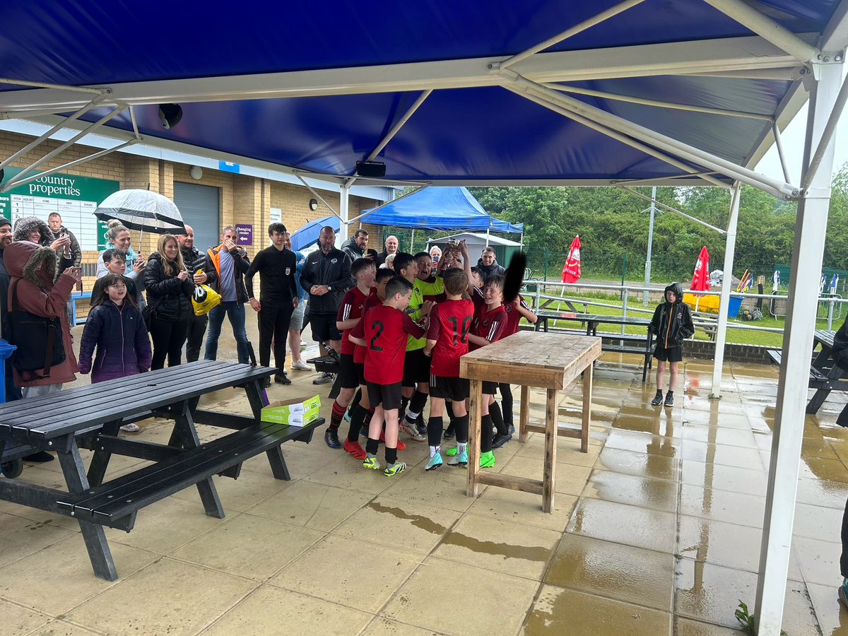 RBA_PEdept's tweet image. Congratulations to the year 6 boys football team who finished their TREBLE in style. Having already won the league and district cup they took the county cup crown following a 6-0 win over a spirited Arnold. Goals from DY 🎩 Roman ⚽️⚽️ and Freddie ⚽️ #VOICE #PEforALL