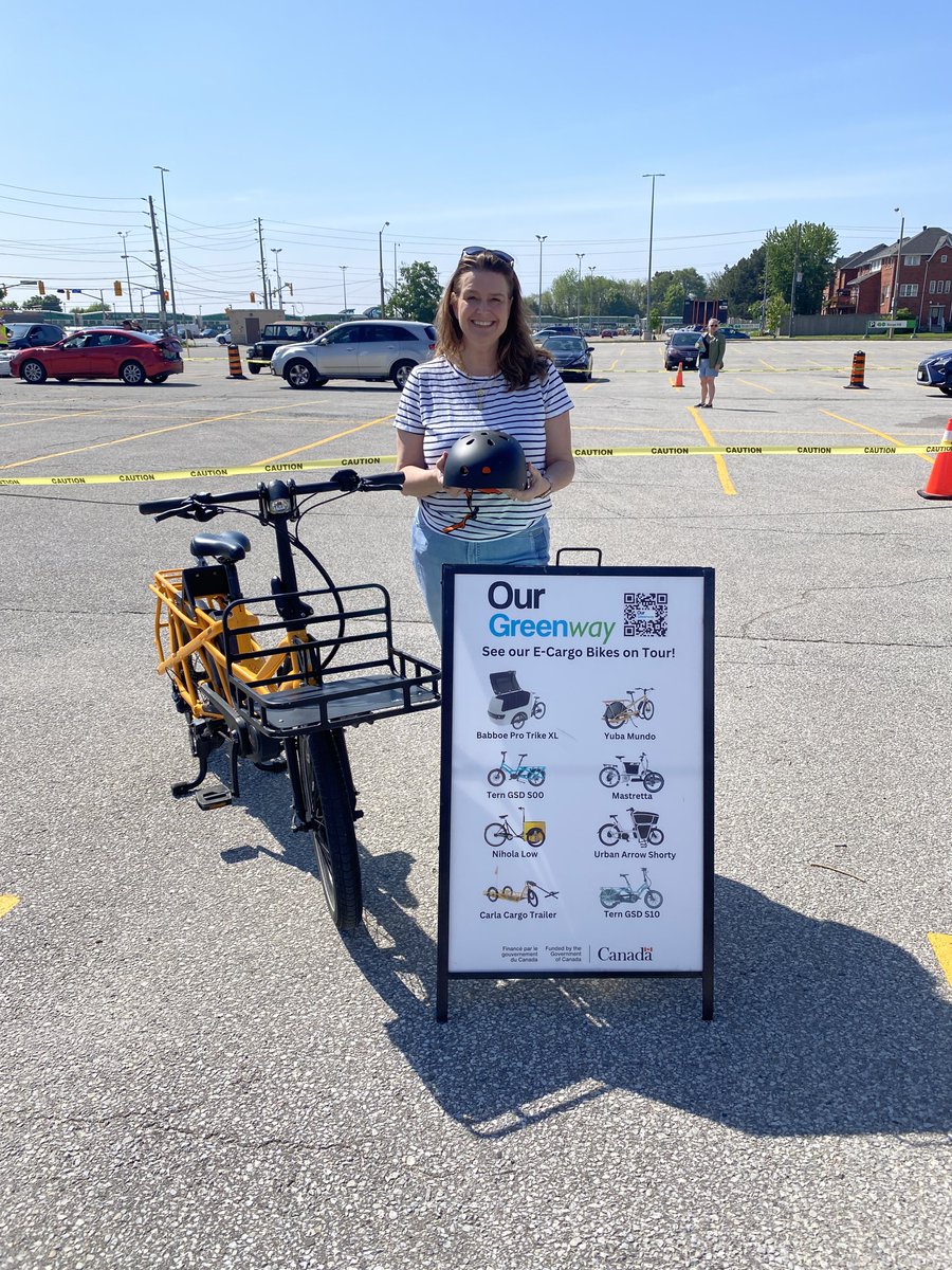 <a href="/TristanToronto/">Tristan DowneDewdney</a> @McKelvieTO <a href="/HousingNowTO/">HousingNowTO</a> Advocating for #HousingNowTO and the Zero Emission Vehicle Awareness Initiative #ZEVAI at the Rouge Hill <a href="/GOtransit/">GO Transit</a> station. Fantastic engagement and understanding by Cllr @McKelvieTO on how we move our city forward. 

h/t  <a href="/OurGreenway/">Our Greenway</a> <a href="/ternbicycles/">Tern Bicycles</a> #BikeTO