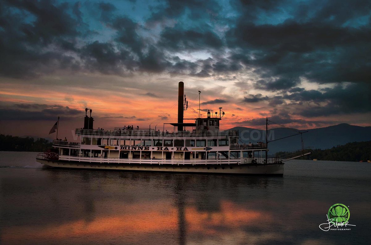 Sunset on Lake George
📷 @johnbulmer