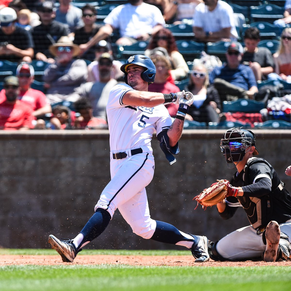 UCIbsb's tweet photo. Some fun stats for your Sunday afternoon!

- 43 wins ties the UC Irvine record for regular season wins
- Currently ranked 2nd in Win % in the nation
- Currently the only team in the nation with 20 home AND 20 road wins

#EatersGottaEat | #RipEm https://t.co/HYQYkKrgCG