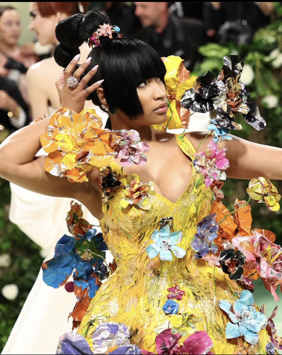 erion_jordan's tweet image. Some things don’t change they just grow. Nicki really raised an entire generation 🫠  wow.