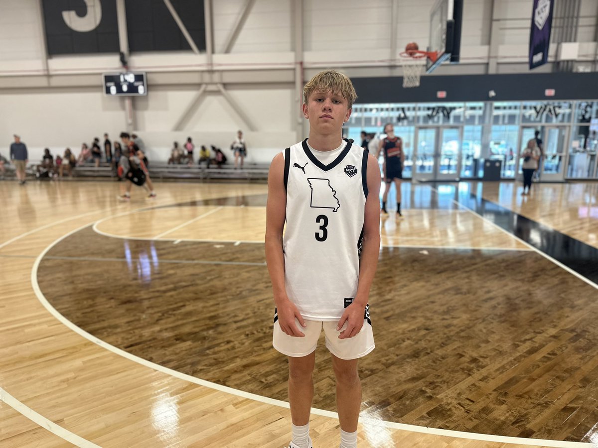 POTG:
2027 PG Brody Blades is elite. He’s more skilled than a lot of 17u PG’s and can shoot the lights out. Brody had some really tough finishes and helped his squad to a 20 point win. 

<a href="/NxtProHoops/">NXTPRO Hoops</a>