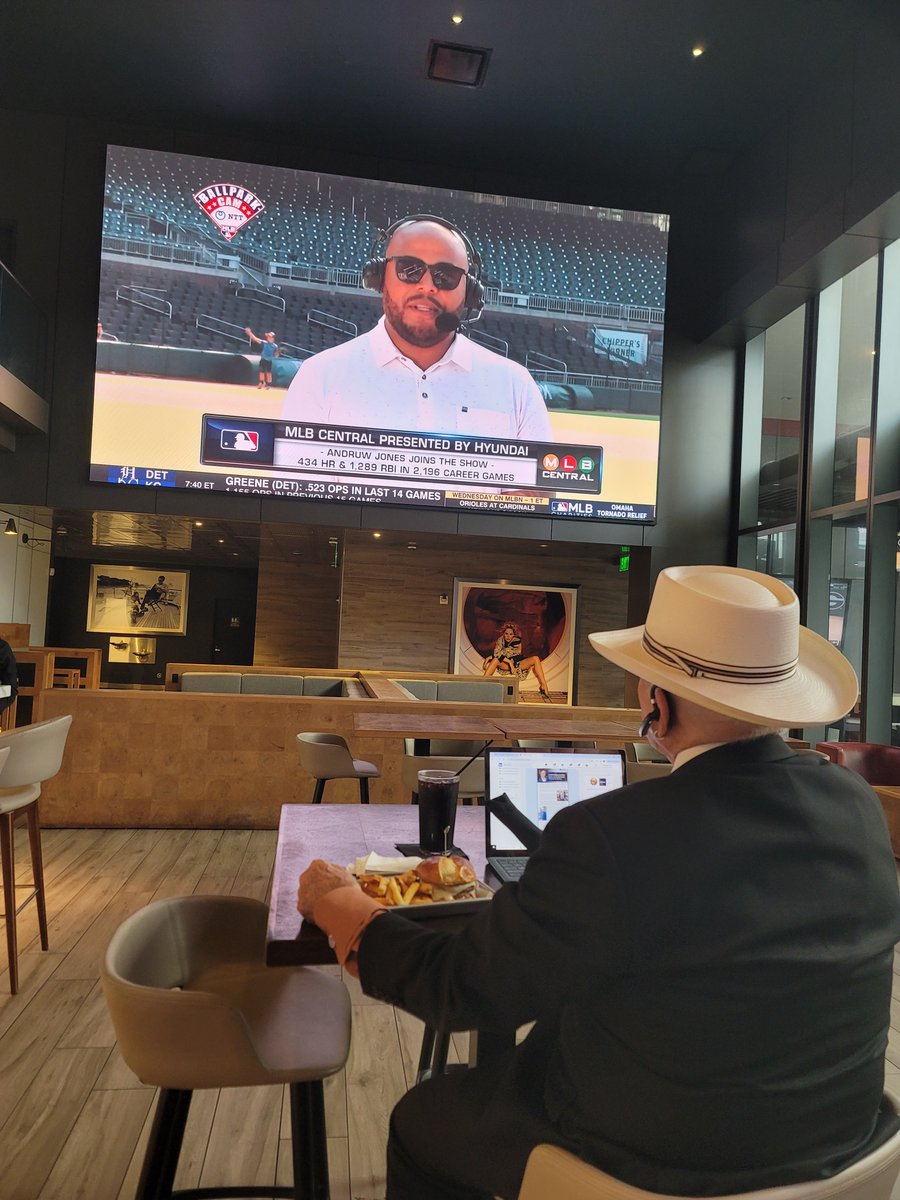 Excellent lunch and big screen. Priceless.    cmxcinemas.com/locationdetail… #westpalmbeachrealestate #palmbeachrealestate #ftlauderdalerealestate #miamirealestate #oceanfront #waterfront #southfloridarealestate #southfloridapodcasts #coconutgroverealestate #southfloridabusinessowners