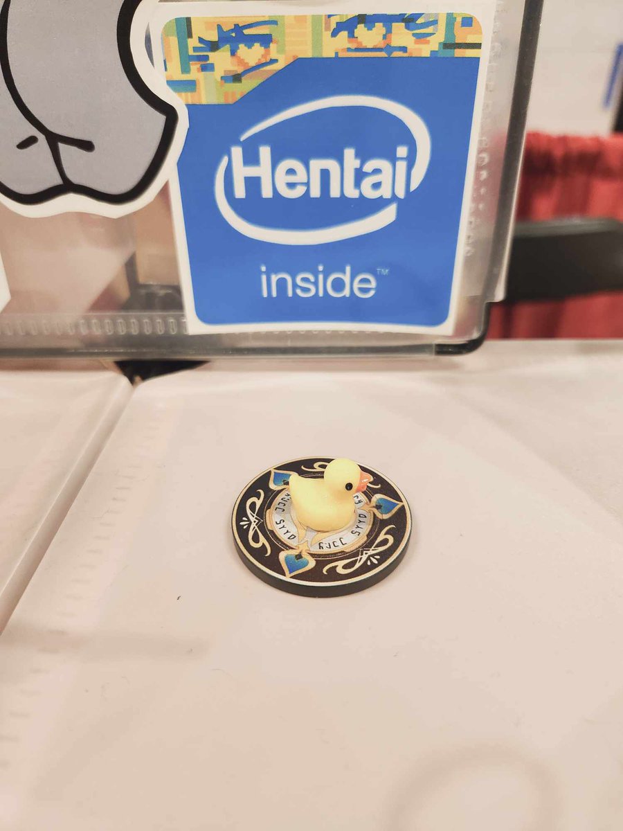 ravefirell's tweet photo. Thank you #nakacon #ratiorine fans for these tokens. They will go into our summon circle when there's a rerun 🙏 #hsr https://t.co/Y3OPhudFur