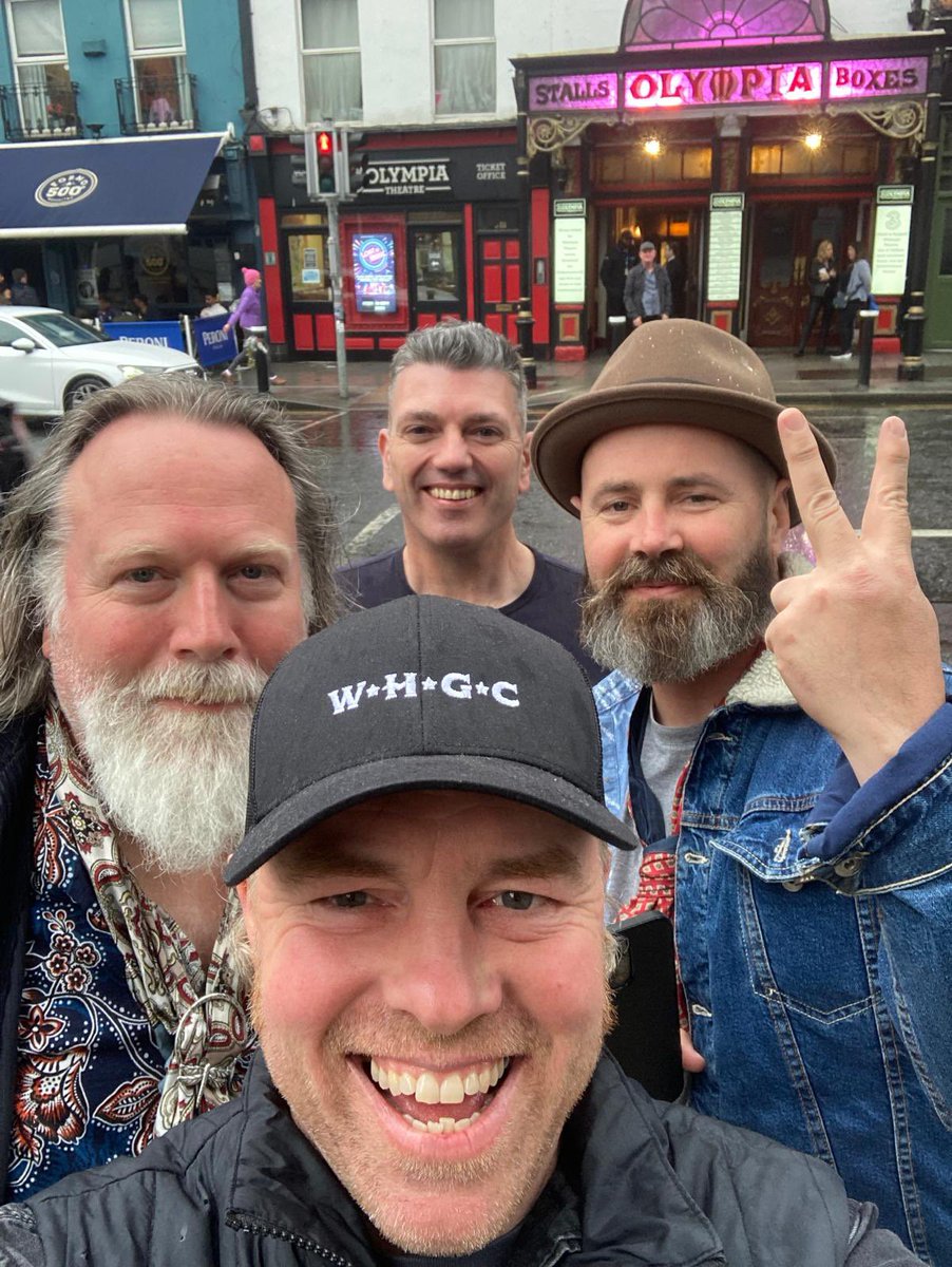 Olympia tonight with my buddies…

<a href="/WHGuitarClub/">The White Horse Guitar Club</a> <a href="/3olympiatheatre/">3Olympia Theatre</a>