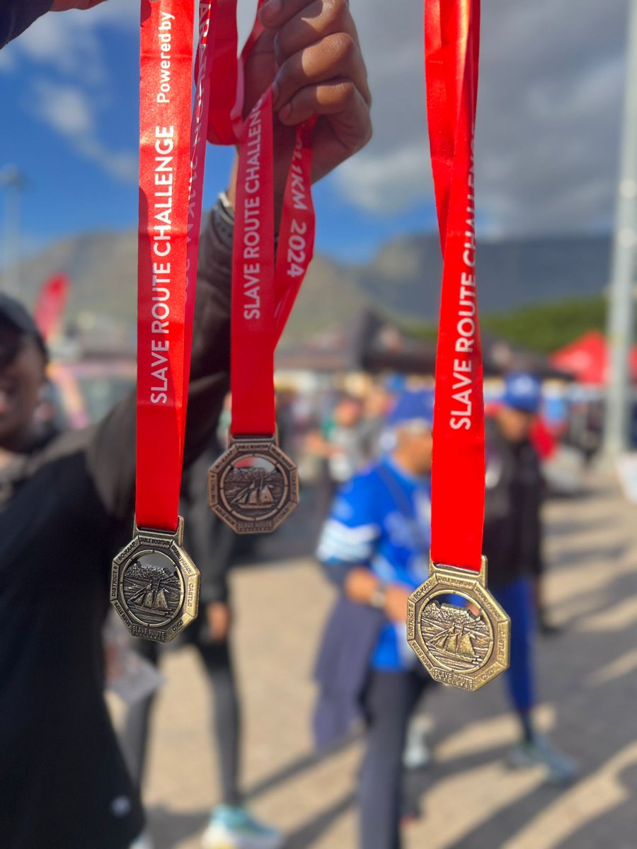 Beautiful scenery and great atmosphere, all thanks to the @CityofCT and other parties for ensuring the success of the event, @SmileFmCork keeping us entertained, @CocaCola, and @POWERADE for the refreshments💯

#halfmarathon
#balancedlifestyle
#CPUTMediaCreatives 
#cputmedia