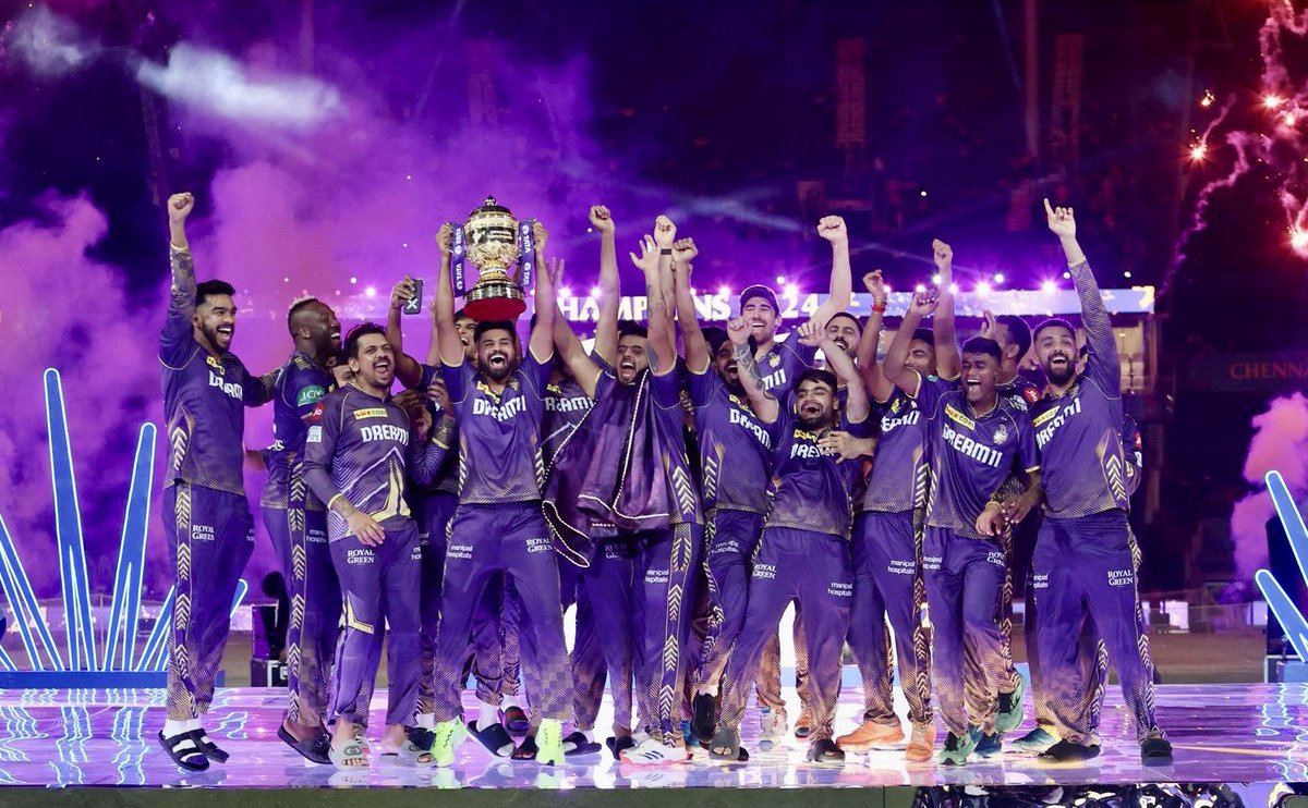 JayShah's tweet photo. 𝟑𝐫𝐝 𝐓𝐈𝐓𝐋𝐄 𝐅𝐎𝐑 𝐓𝐇𝐄 𝐊𝐍𝐈𝐆𝐇𝐓𝐒 🙌

Congratulations to the @KKRiders for clinching the 2024 #TATAIPL! The team showed great consistency throughout the tournament and kudos to @ShreyasIyer15 for leading the side brilliantly. Once again, thank you to the fans for coming out in big numbers and for making this yet another successful season! @IPL @BCCI