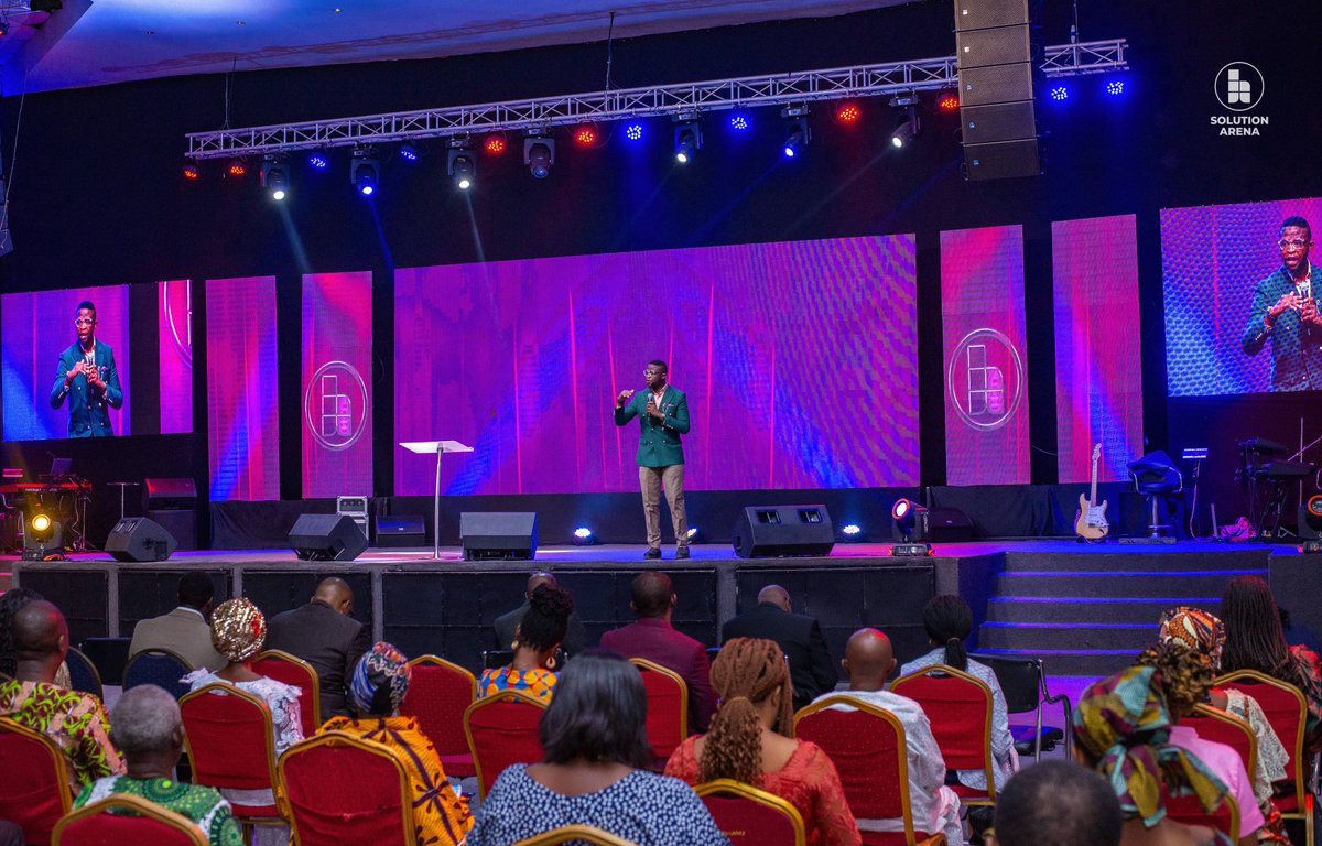hcchq's tweet photo. During the first service, Pastor Olumide Ojeleye discusses retooling and equipping oneself for a life of testimony in the workplace.
Watch the complete video here: https://t.co/821i1VIfX4
#HCCGlobal #solutionarena #TestimonyandcommunionSunday https://t.co/fdO9L3FNoN