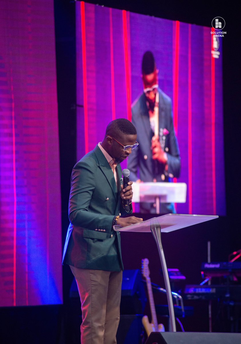 hcchq's tweet photo. During the first service, Pastor Olumide Ojeleye discusses retooling and equipping oneself for a life of testimony in the workplace.
Watch the complete video here: https://t.co/821i1VIfX4
#HCCGlobal #solutionarena #TestimonyandcommunionSunday https://t.co/fdO9L3FNoN