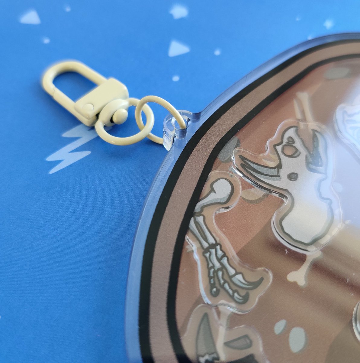 Another dinosaur related keychain 🦖🦕
I totally do not like dinosaurs 🫠

#etsyseller #autism #etsy