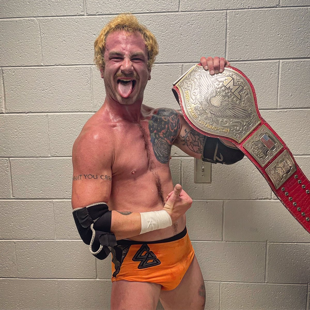 Here is your NEW #AMLWrestling Prestige Champion, Colby Corino!