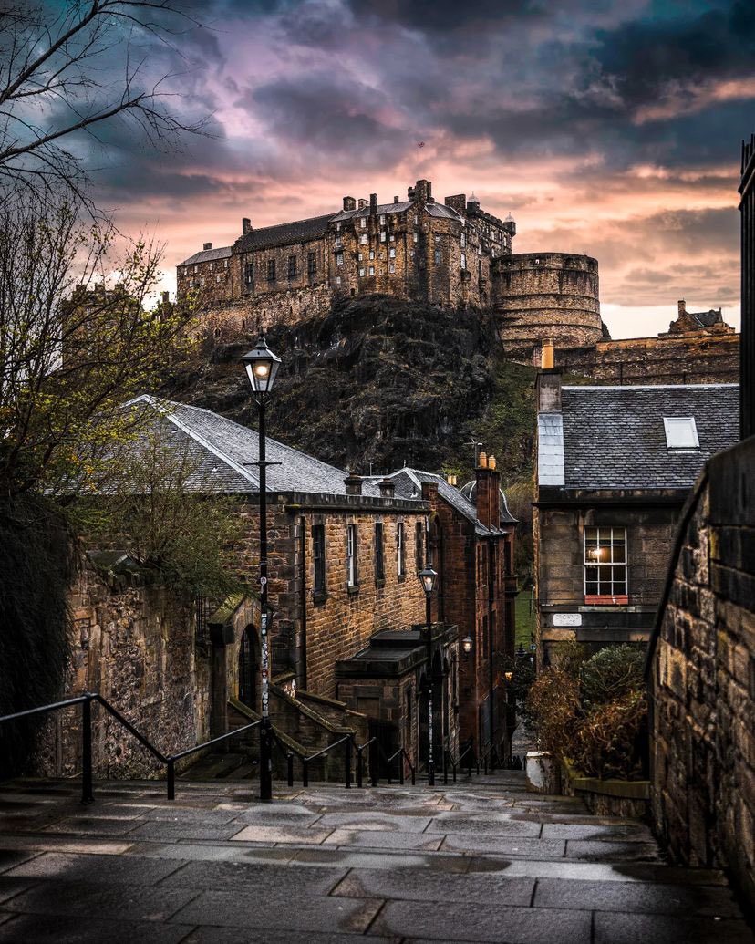 Edinburgh, Scotland 🏴󠁧󠁢󠁳󠁣󠁴󠁿 📸:@levixphotos