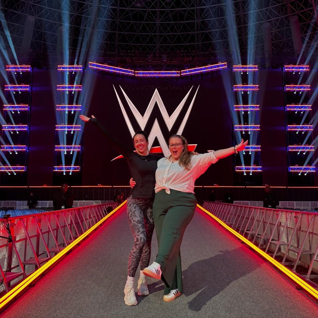 We did it ♥️
<a href="/MonstarToHurt/">A Monstar Doll x NOT @PiperNivenWWE</a> <a href="/BigVanVyper/">Not @PiperNivenWWE.</a>