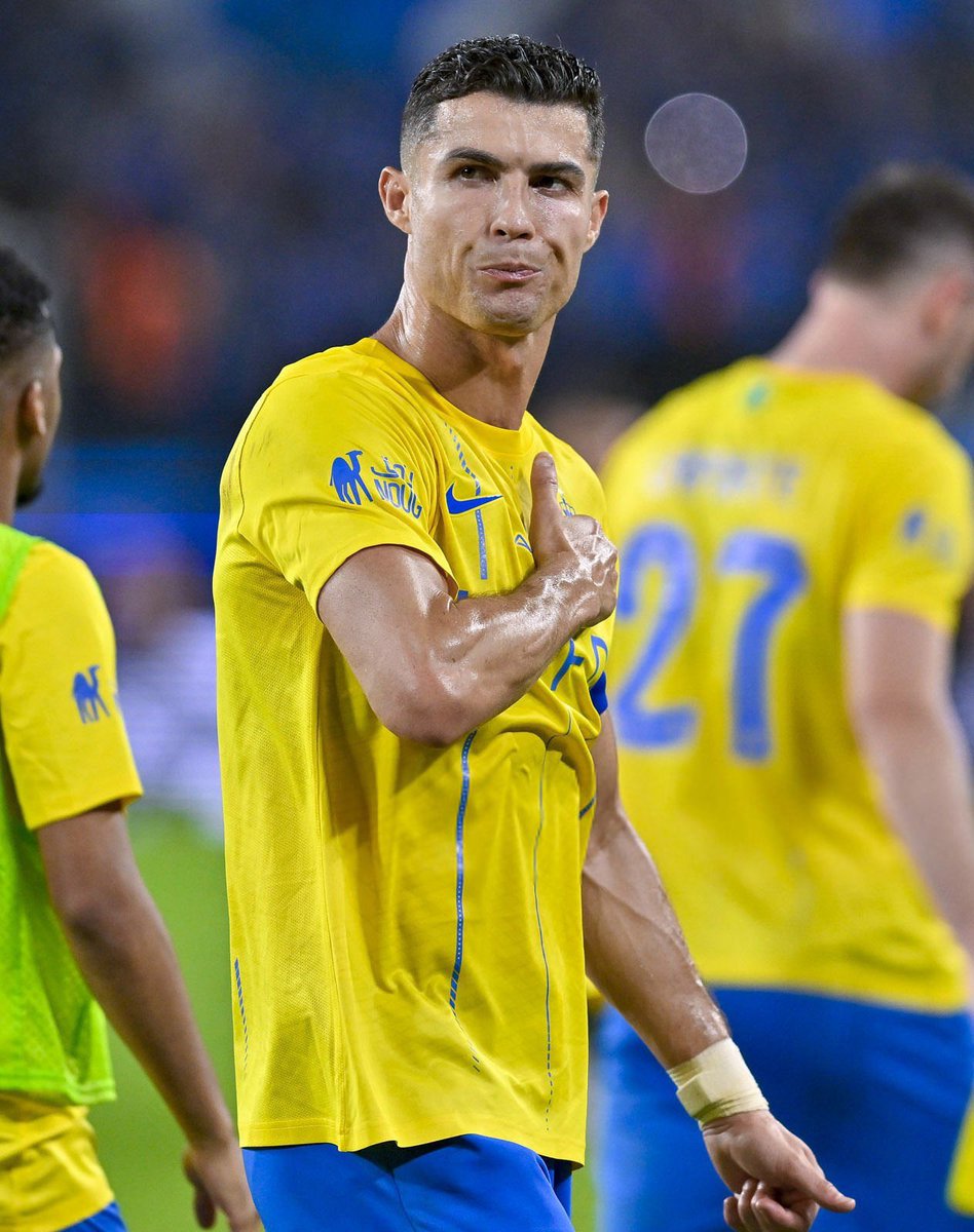 MadCriis's tweet photo. #GOATSDAY ❤️‍🔥 https://t.co/phqgCXHgvK