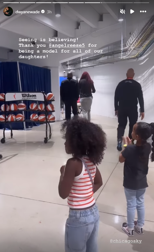 BeatKit22's tweet photo. Dwyane Wade has a sweet message for Angel Reese after this moment with his daughters: "Seeing is believing! Thank you [Angel Reese] for being a model for all of our daughters!" https://t.co/I01IzX9Ku6