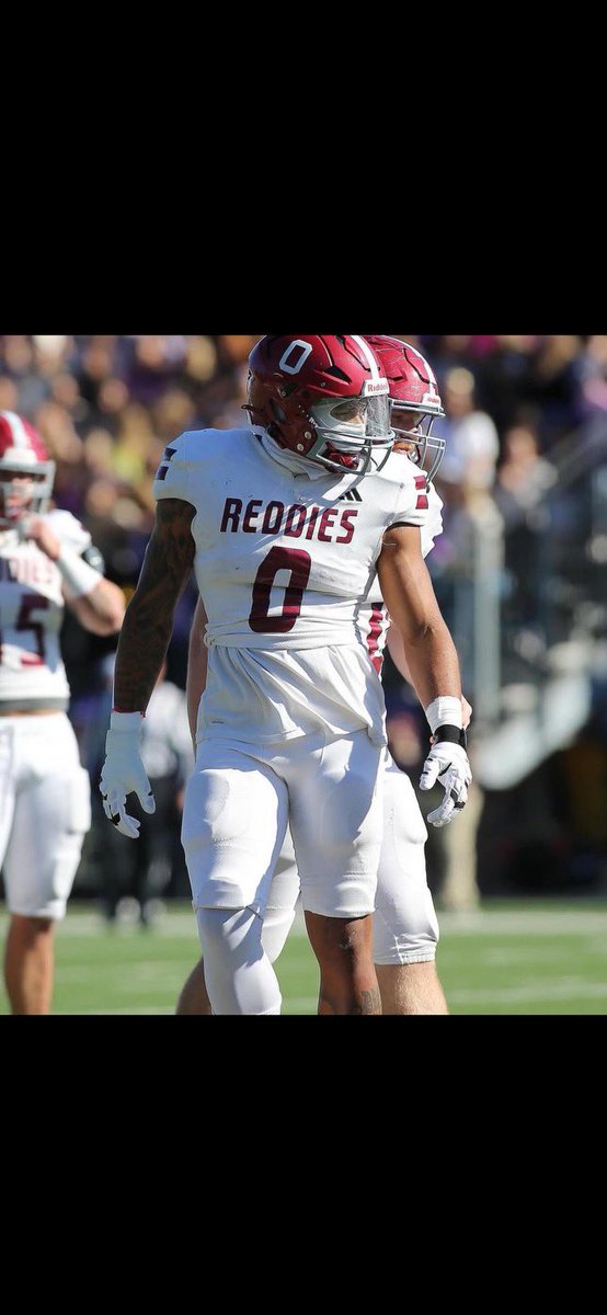 #AGTG After a great conversation with @CoachColum, i’m blessed to announce my first offer from Henderson State ! @CoachKRHarrison @dodie4nic @SC_BulldogFB @theajanisanders