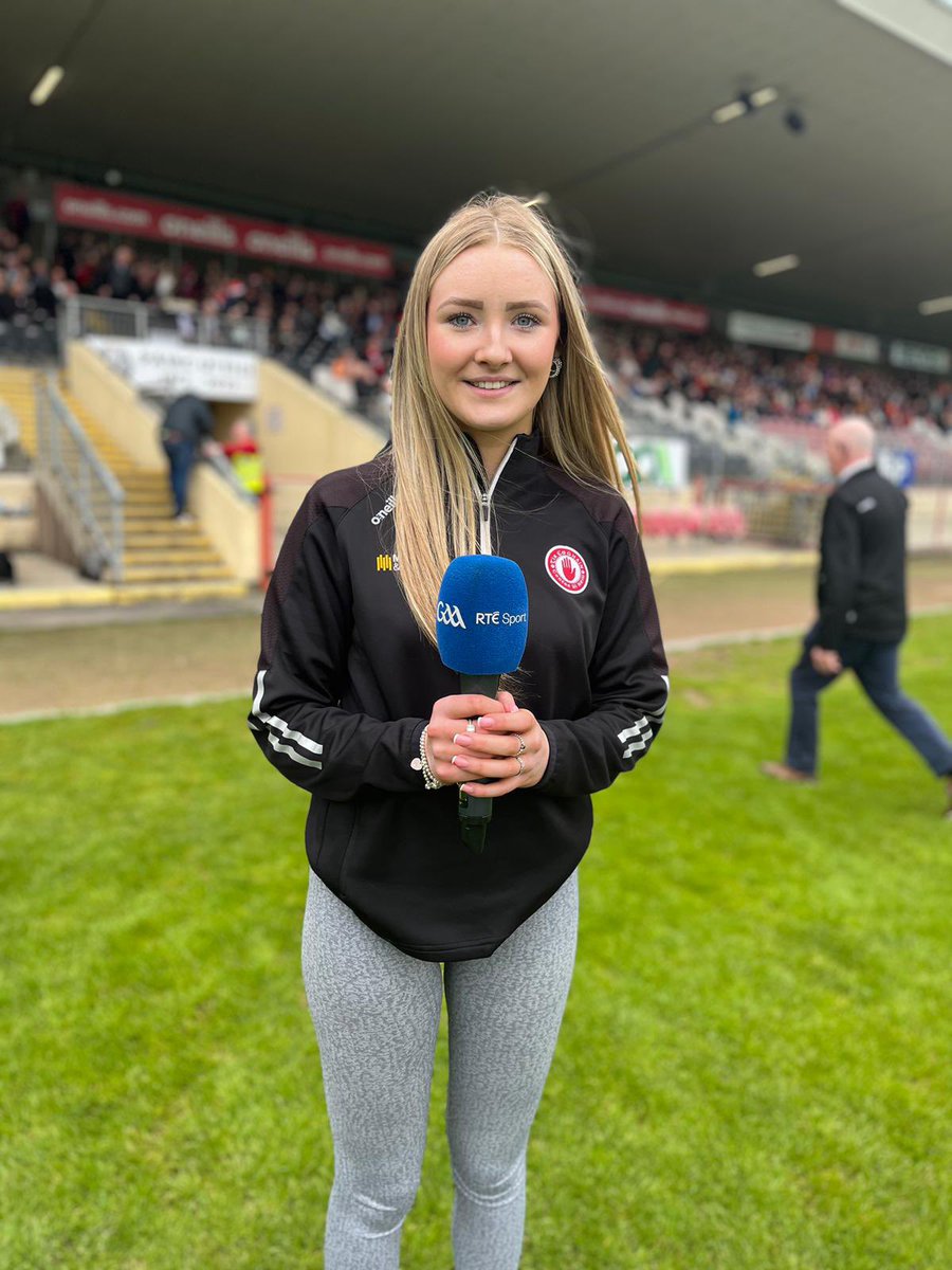 Molly Ennis from the @KillyclogherGAA club in @TyroneGAALive performed Amhrán na bhFiann at @ONeills1918 Healy Park Omagh this afternoon 🎤 

#Ulster2024 #ThisIsMajor