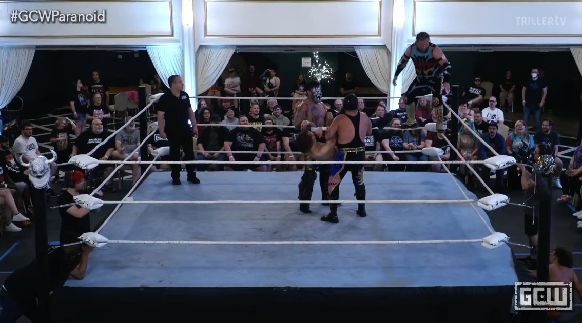 Los D'sperados vs. Bang & Matthews & Cole Radrick Damn ... that was absolut incredible! Absolut loved every single second of it! And it's a delight to see Los D'sperados chemistry and synchronicity! Epic to watch! This was absolut awesome!!! #GCWParanoid