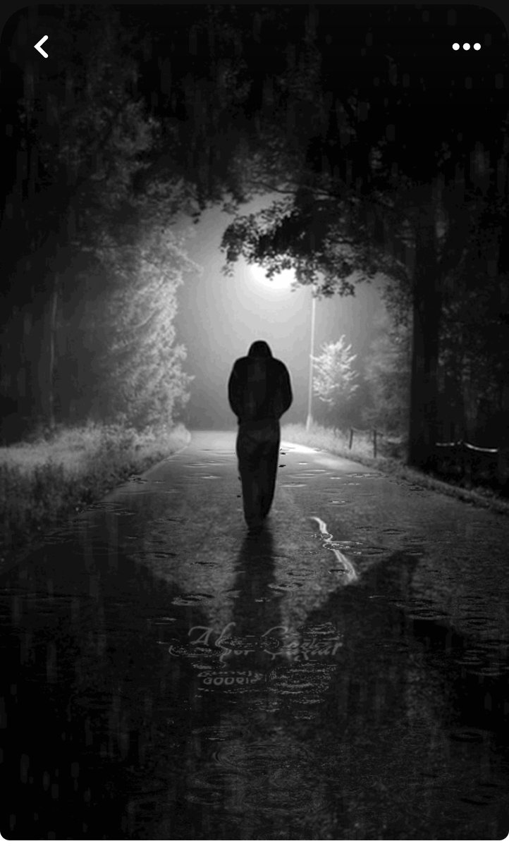 Angels_fall5's tweet photo. There came a crossing on the road
If only there were signs to show me which direction I should go https://t.co/vuirR9cUxv