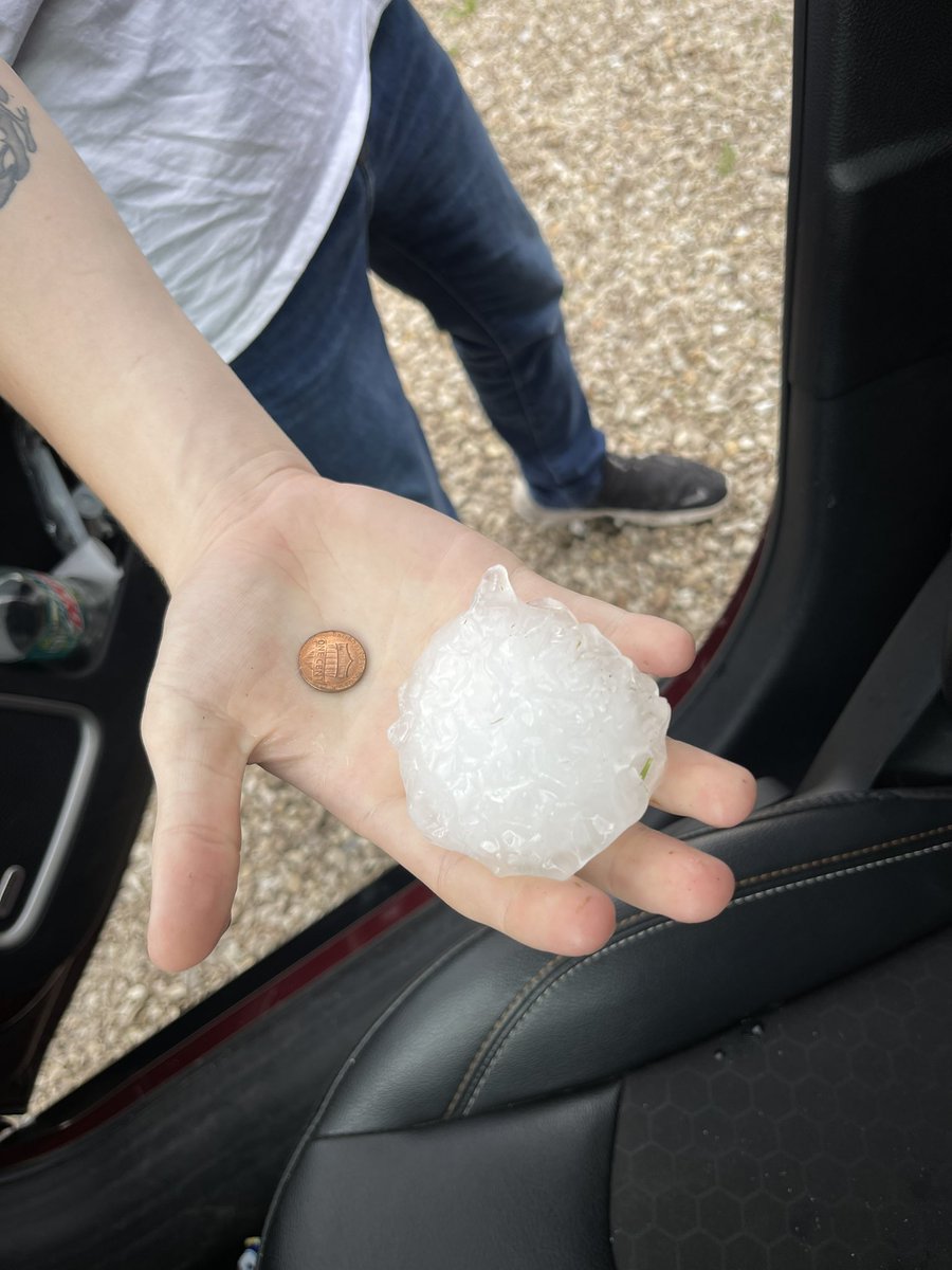 TalkWeatherNow's tweet photo. In Marshfield, Mo following a rotation and lowering. Found baseball sized hail that fell when the storm moved through. Mping submitted @#MoWX @NWSSpringfield https://t.co/pSQ4JFPsAQ
