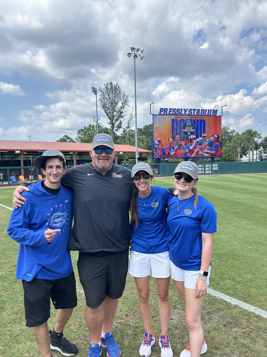 Congrats to our @GatorsSB Sports Health Performance team on their victory at super regionals! They are headed to the College World Series! From L-R: dietitian Mike, strength coach Paul, head ATC Kaitlyn, and intern ATC Lindsey! Go🐊!