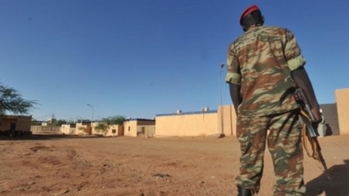 Niger, Mali, Burkina, Tchad et Togo mènent des exercices militaires conjoints rfi.my/AdYd.x