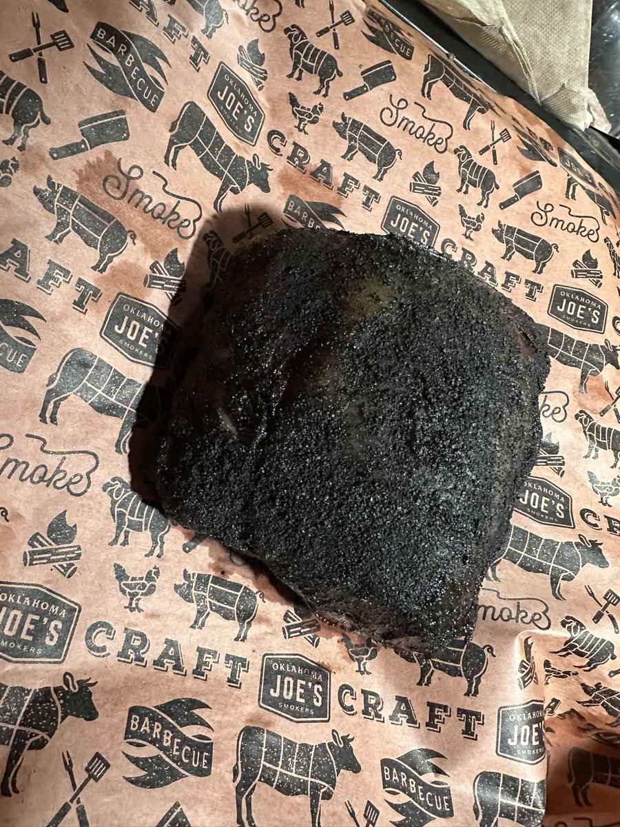 FakeTylerMorgan's tweet photo. @DeaceProducer Rib roast… #WillItSmoke https://t.co/DYmAwijAhj