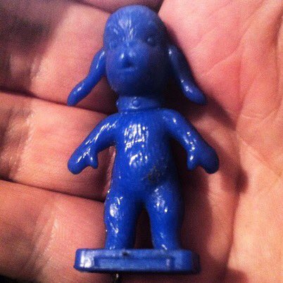 As Peter Cushing was born #OTD in 1913 I am obliged to tell you this true story about him from my childhood: