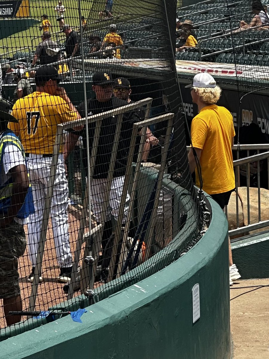 laralhughes's tweet photo. Let’s go @SouthernMissBSB!! Great day of baseball!! Can’t wait to see you in the gold next year @Caleb_Hughes05 #SMTTT #2024commit #sunbeltchamps https://t.co/AervGA9VHo
