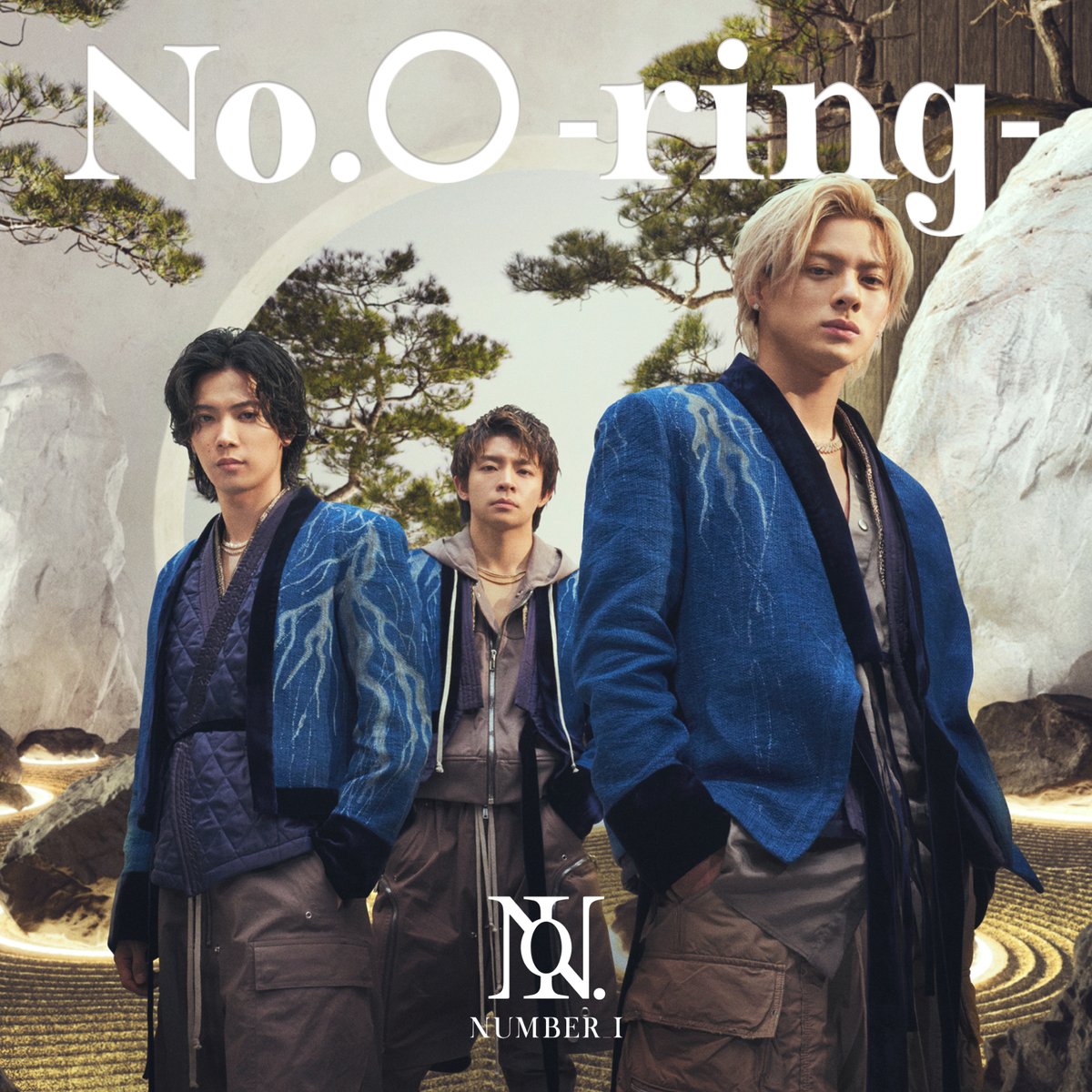 【#Number_i】

#SUMMERSONIC への初出演も決定した
Number_iのニューミニアルバム
『No.O -ring-』が本日配信スタート🎧❕
music.tower.jp/album/detail/1…

和をテーマにした作品で、
リードトラック「BON」は平野紫耀が
プロデュースを担当しています◎

@number_i_staff
#Numbering #Number_i_BON