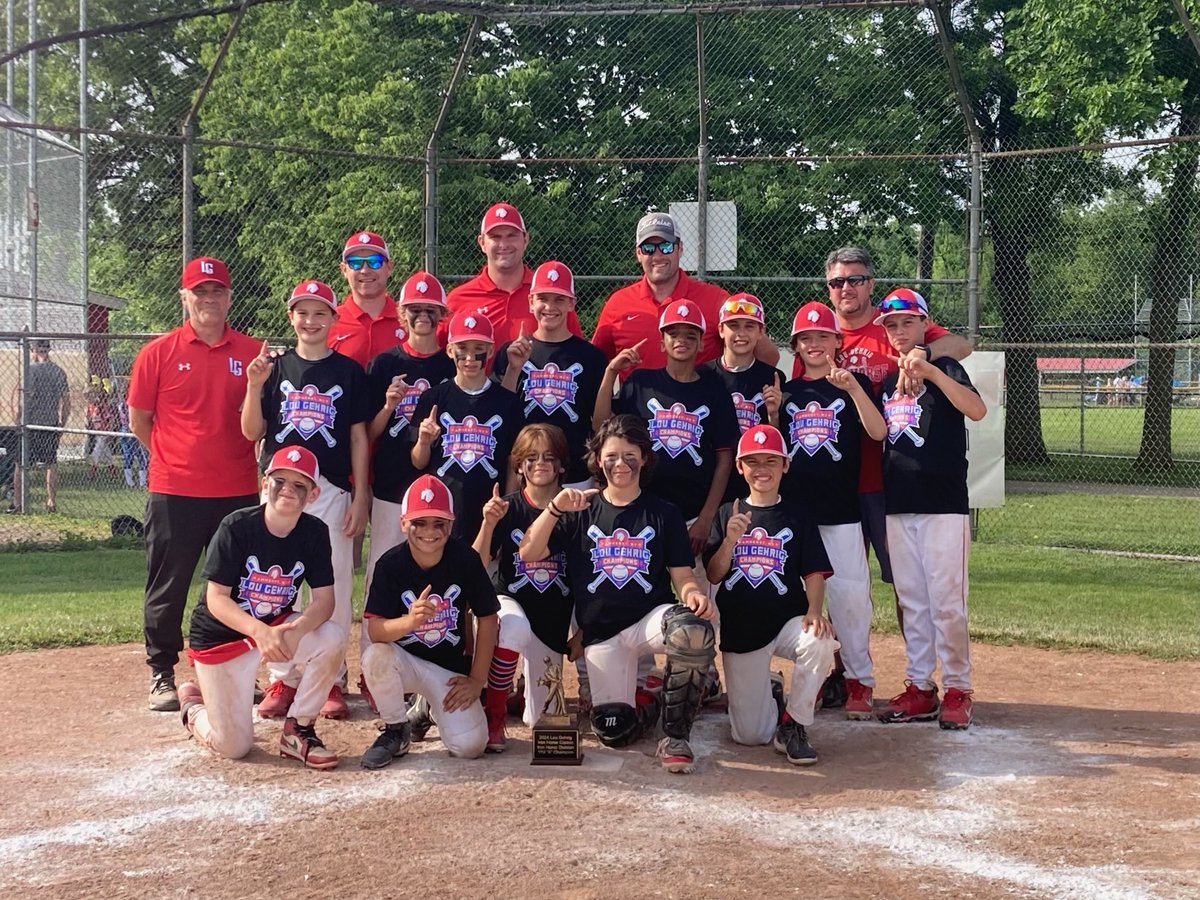 11U Red takes down a tough Hamburg team to win the LG Tournament! Great weekend boys!⚾️🏆