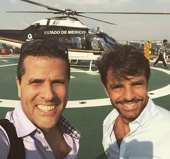 JcaMagallanes's tweet photo. @qtf @_JRLB_ @EugenioDerbez Te arde Fernanda por qué perdieron sus privilegios, traidores de la patria https://t.co/Pw6hRHA7Be