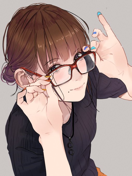 「赤眼鏡 シンプルな背景」のTwitter画像/イラスト(新着)